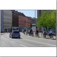 2023-06-09 Radinfra, Linksabbiegen 02.jpg